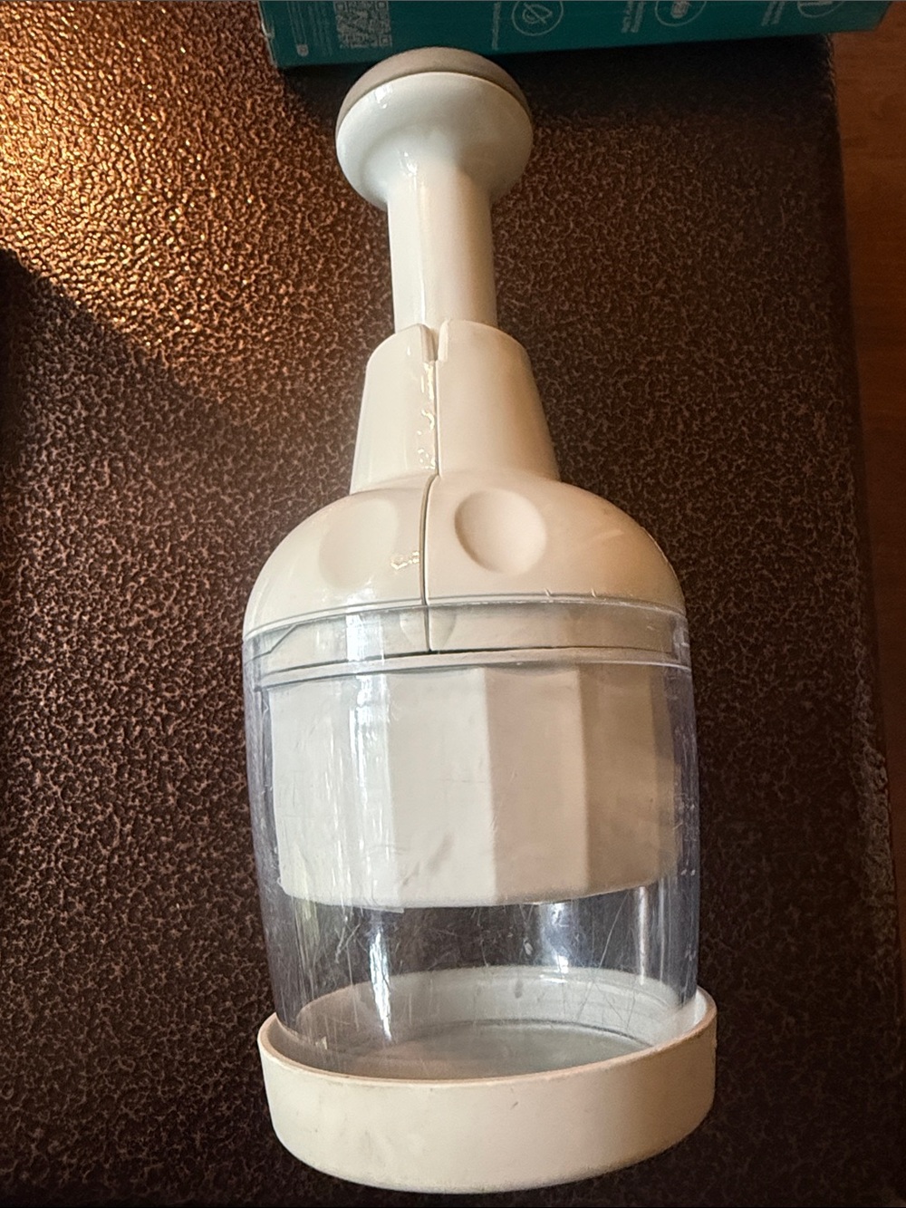 Pampered Chef White and Clear Manual Food Chopper